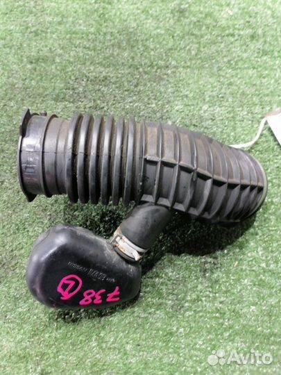 Гофра воздушного фильтра левая Nissan Fuga KNY51