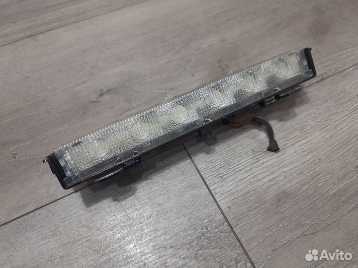 Фонарь стоп сигнала для Volkswagen jetta 6