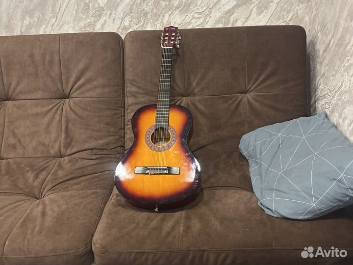 Классическая гитара Terris