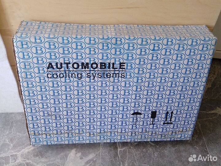 Радиатор Mazda MPV 2