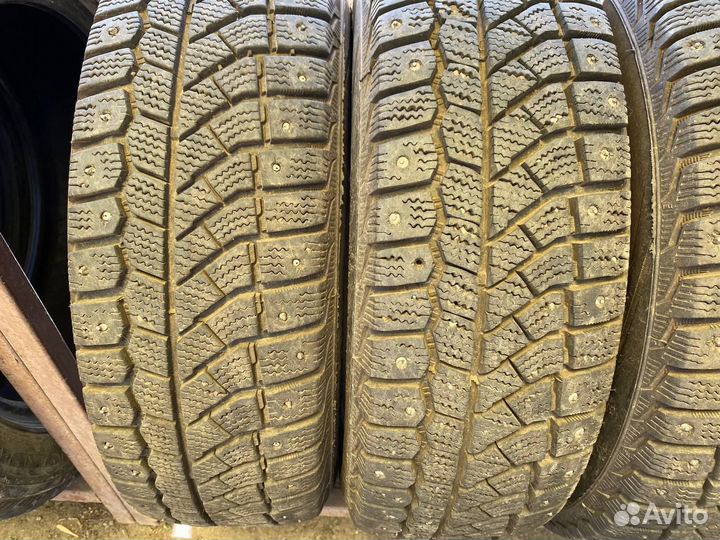 Viatti Brina Nordico V-522 175/65 R14 82T