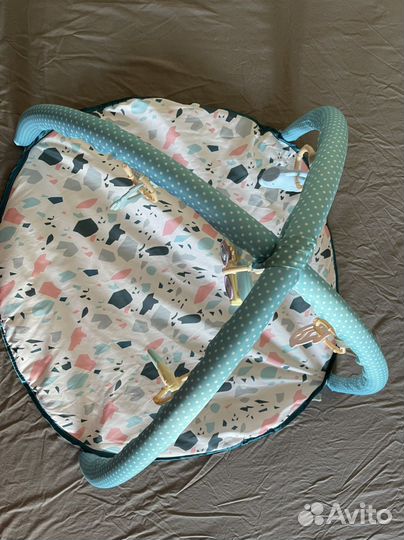 Развивающий коврик + пакет игрушек