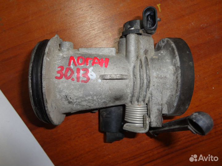 Дроссельная заслонка Renault Sandero Logan