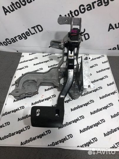 Педаль тормоза Audi A6 C7 S-line 3.0TDI 2017