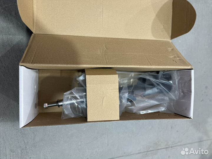 Амортизаторы передние kia rio 4-solaris 2