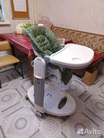 Стульчик для кормления peg perego tatamia