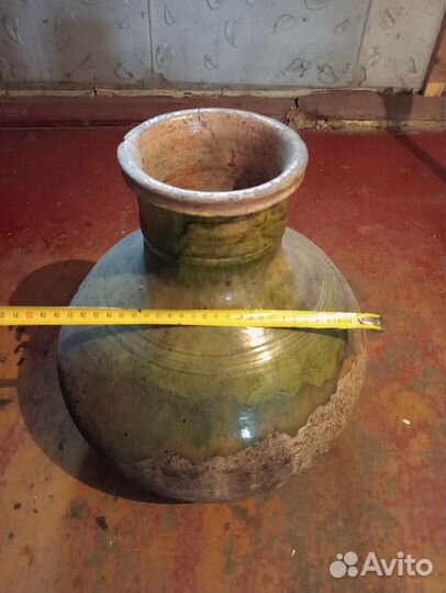 Кувшин старинный