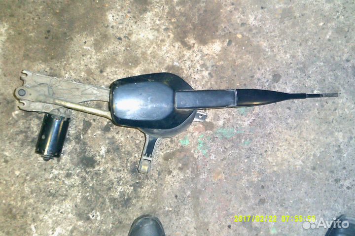 Стеклоочиститель на 124 мерс