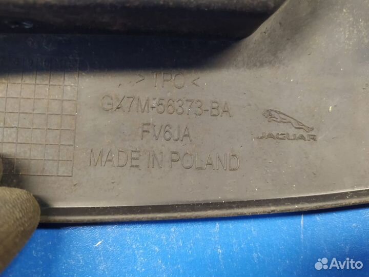 Брызговик Jaguar Xe 2017 X760 задний левый/прав