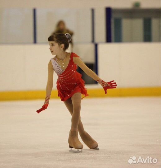 Тренер по фигурному катанию на коньках