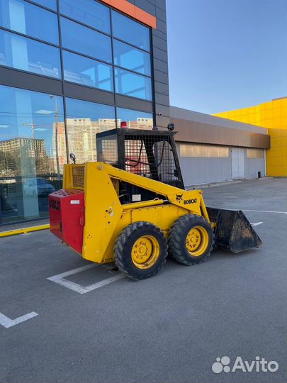 Мини-погрузчик Bobcat 725, 2008