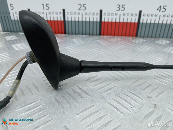 Антенна Volkswagen Passat B5 рест. 2005