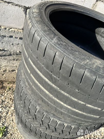Kapsen SportMax XAS H2000 275/45 R20 и 315/45 R20