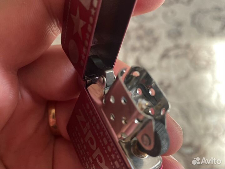 Зажигалка zippo classic