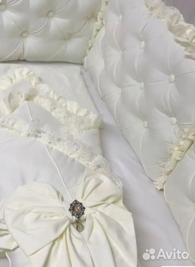 Комплект в детскую кроватку