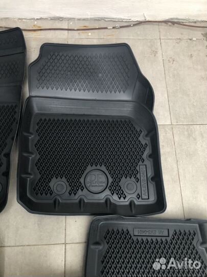 Коврики эва с бортами 3D Delform Ford Focus 3