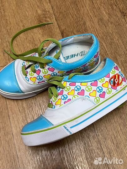 Детские кроссовки с колесиками Heelys