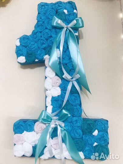 Цифра один 1 на день рождения