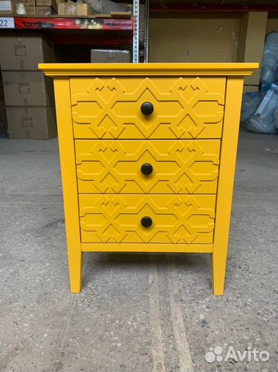 Желтая тумба Friz yellow современный классик