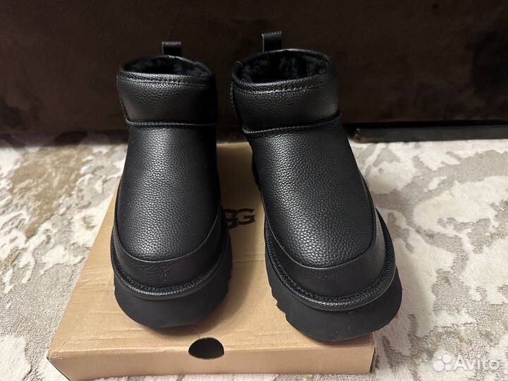 Ugg женские на платформе черные 37