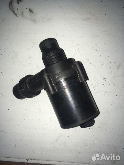 Насос циркуляции охлаждения BMW E60