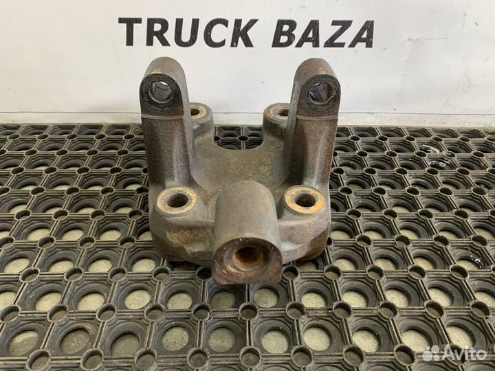 A9483255109 Кронштейн реактивной тяги