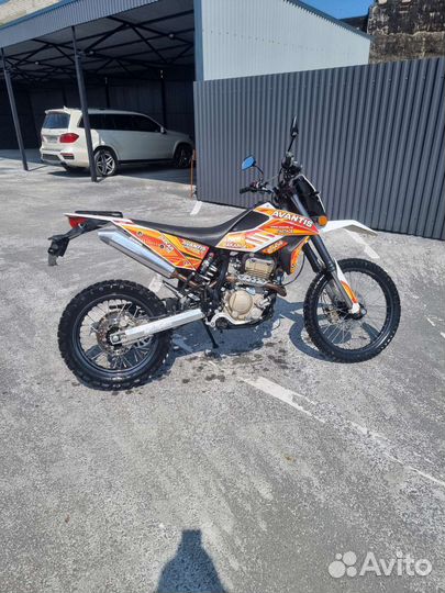 Avantis dakar 250 twincam