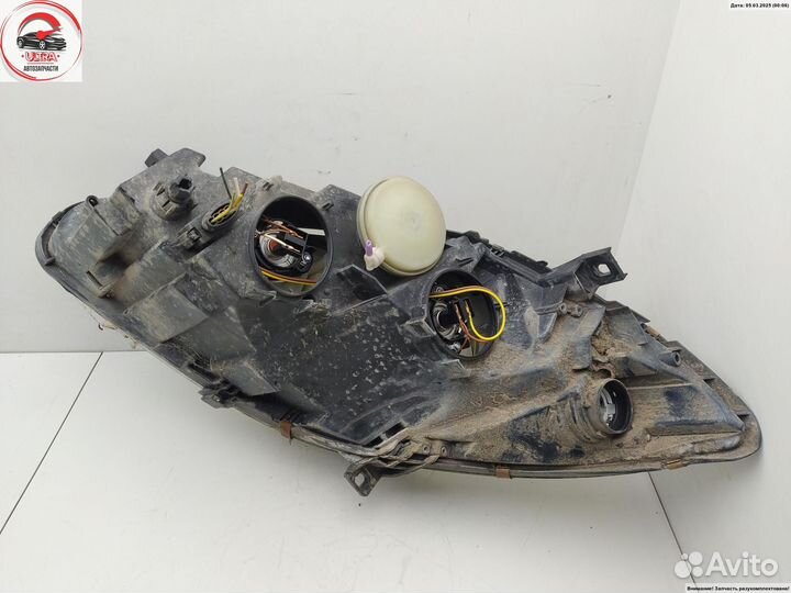 Фара правая б/у Mercedes W169 (A) 1698200261