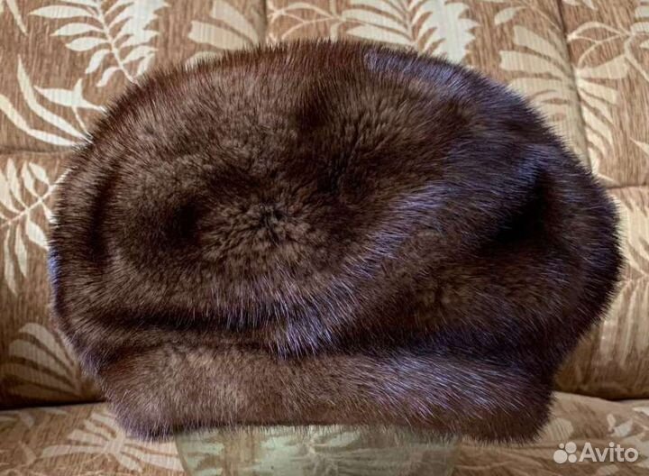 Женский норковый берет