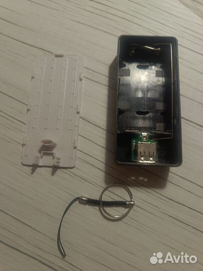 Запчасти - power bank, bluetooth гарнитуры, стилус