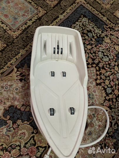 Утюг беспроводной