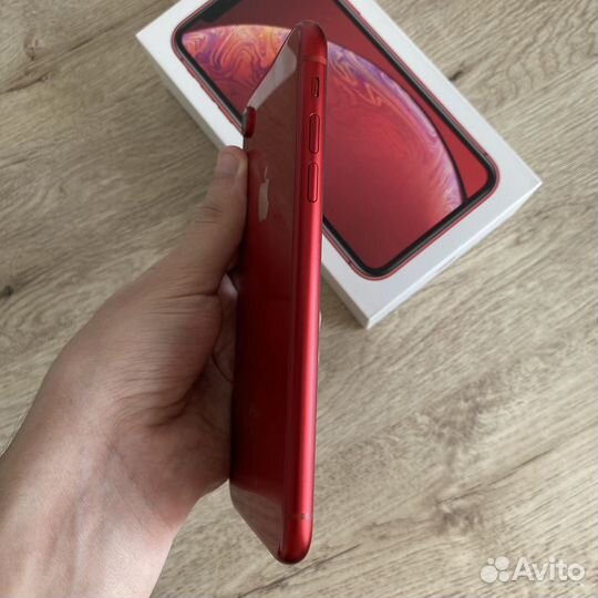 iPhone Xr, 64 ГБ