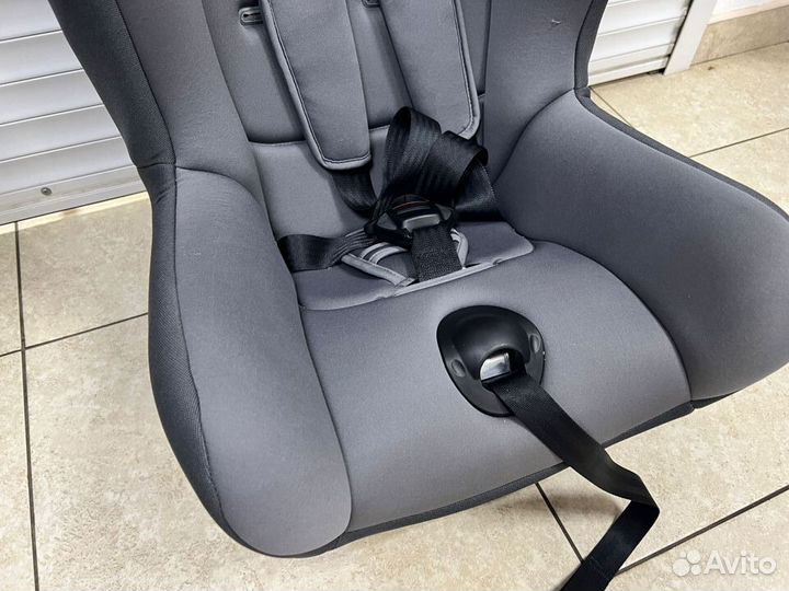 Детское Автокресло Chicco Cosmos Pearl Италия