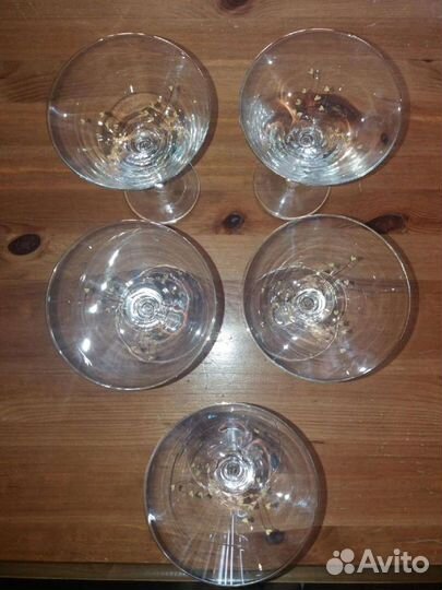 Бокалы под мартини