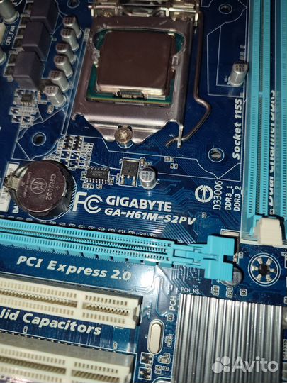 Коробка с комплектующими для пк