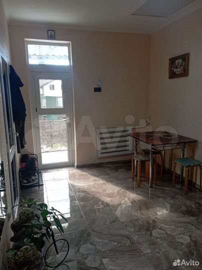 Дом 81 м² на участке 5 сот.