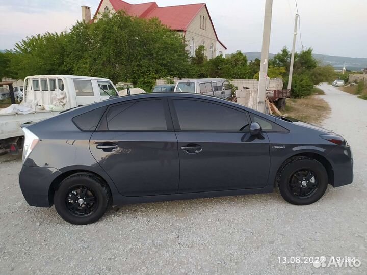 Toyota Prius 1.8 CVT, 2014, 140 000 км