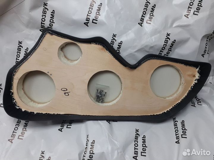 Подиумы LADA Granta 16х3+рупор