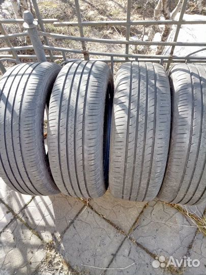 Goodyear Eagle F1 GS-D3 225/55 R19