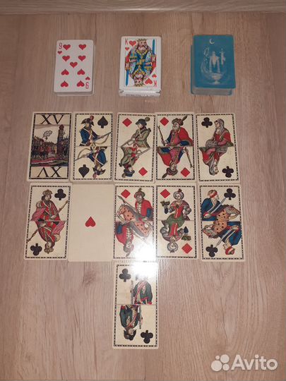 Игральные карты и таро