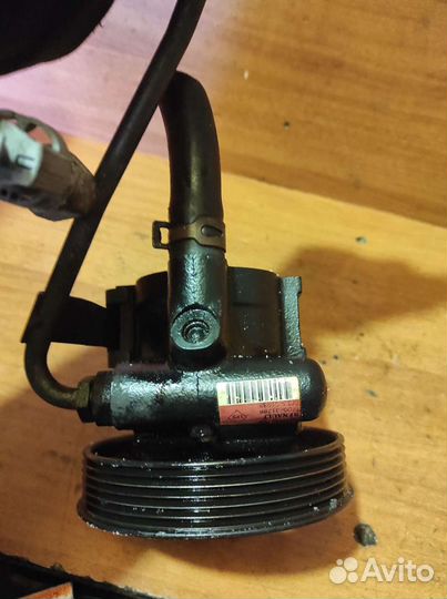 Насос гур Рено Логан / Рено Сандеро / Рено Симбол