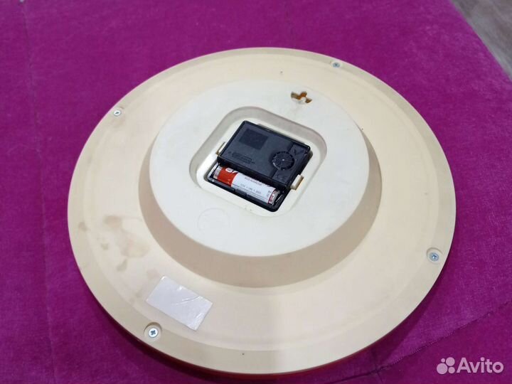 Часы настенные