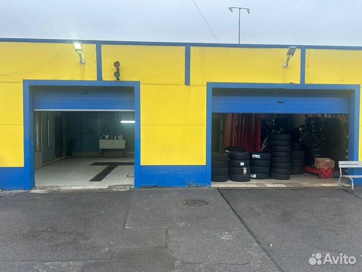 Pirelli P Zero PZ4 275/35 R21 103Y