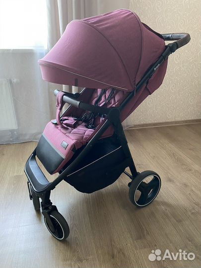 Прогулочная коляска carrello bravo