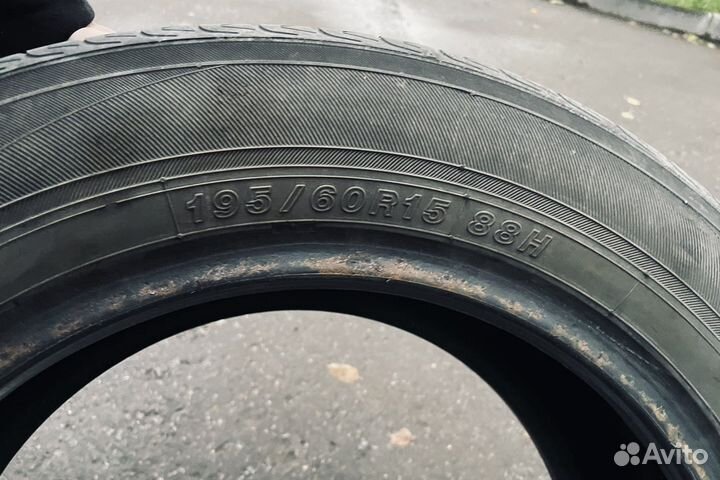 Yokohama BluEarth AE50 195/60 R15 88H