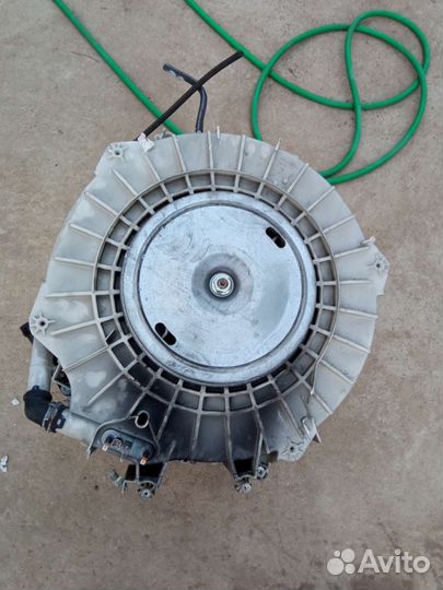 Бак стиральной машины Bosh