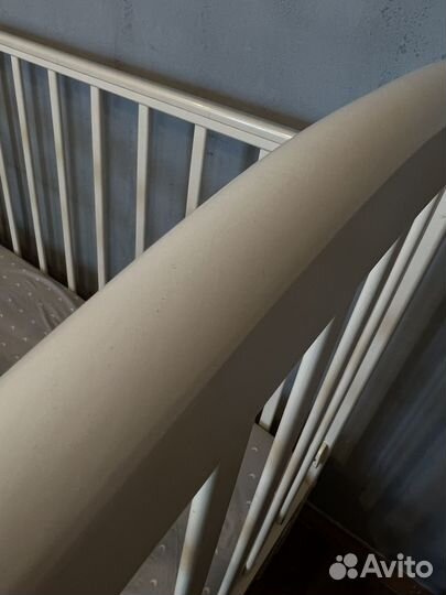 Детская кровать с маятником и ящиком