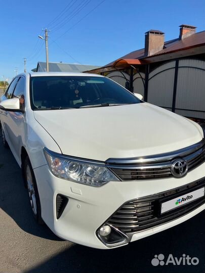 Toyota Camry 2.5 AT, 2015, 143 000 км