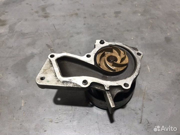 Помпа Ford Fusion универсал 1.6 fyja 2006