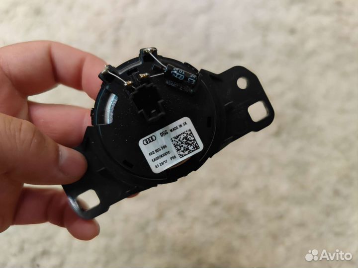 Твиттеры на Audi A6